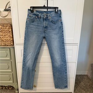 501 Levi's Classic Blue Straight Jeans